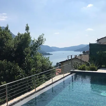Ulivi Luxury Loft & Pool - The House Of Travelers Apartament *